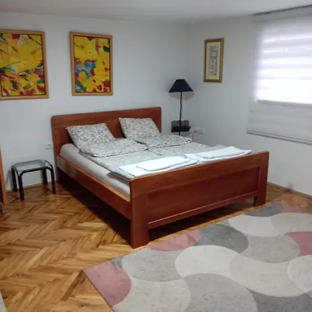 Vendégház Stan Na Dan Kamenicki Park Kamanc